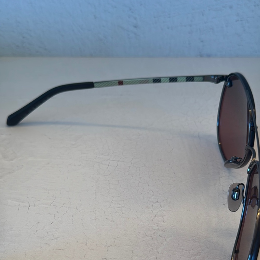 Burberry Aviator Sunglasses - Picture 6 of 15